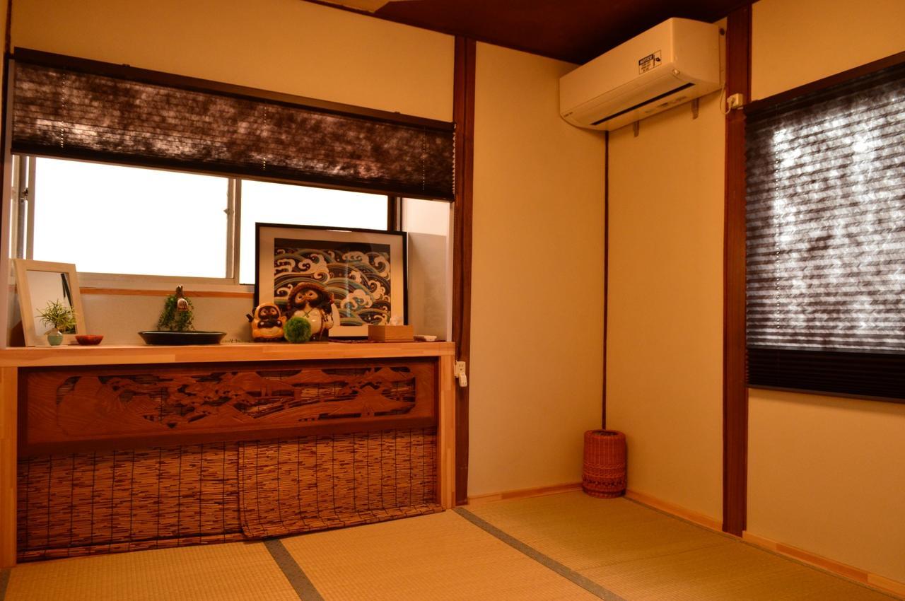 Guesthouse Oasis Osaka Exterior photo