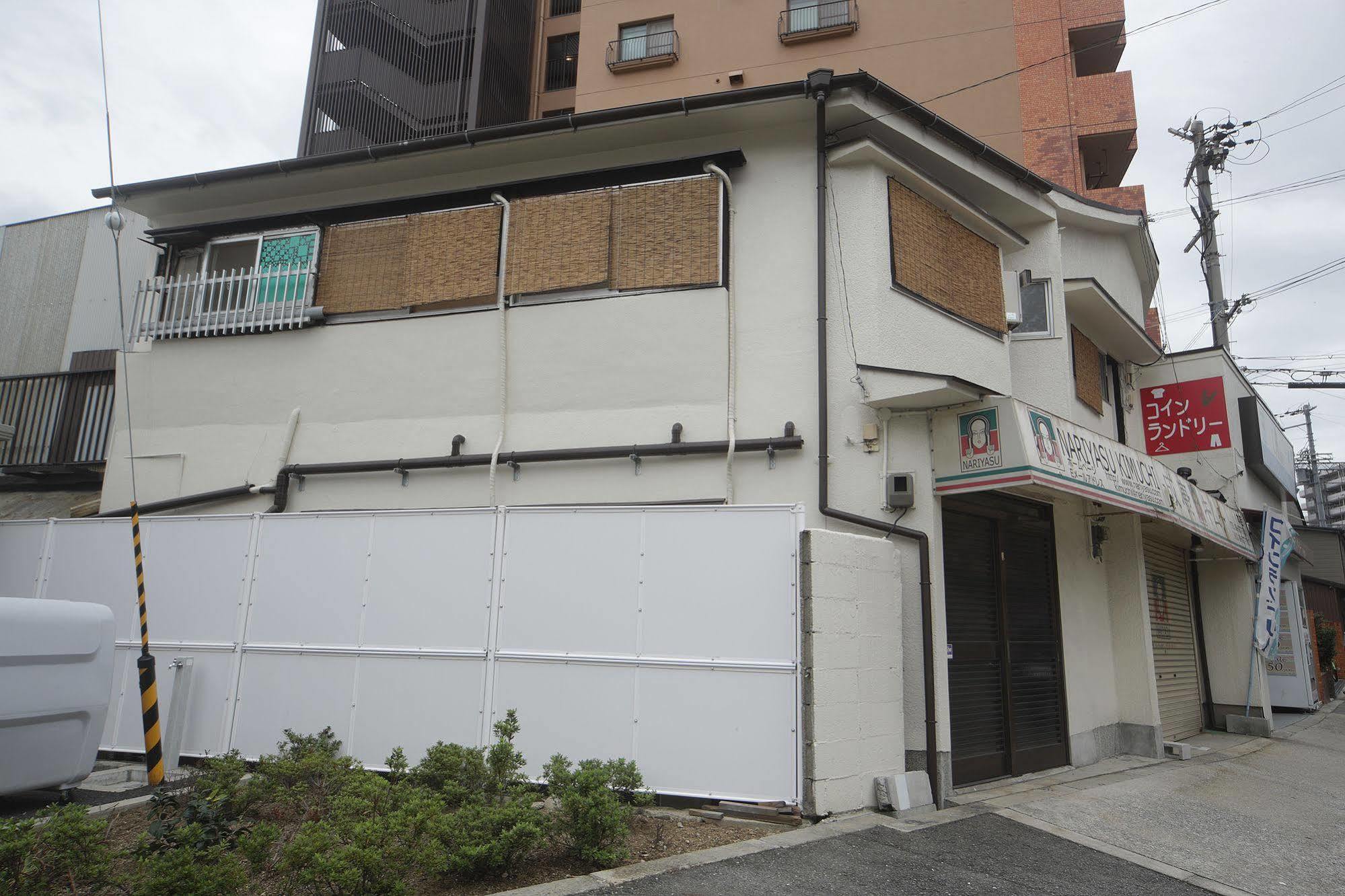Guesthouse Oasis Osaka Exterior photo